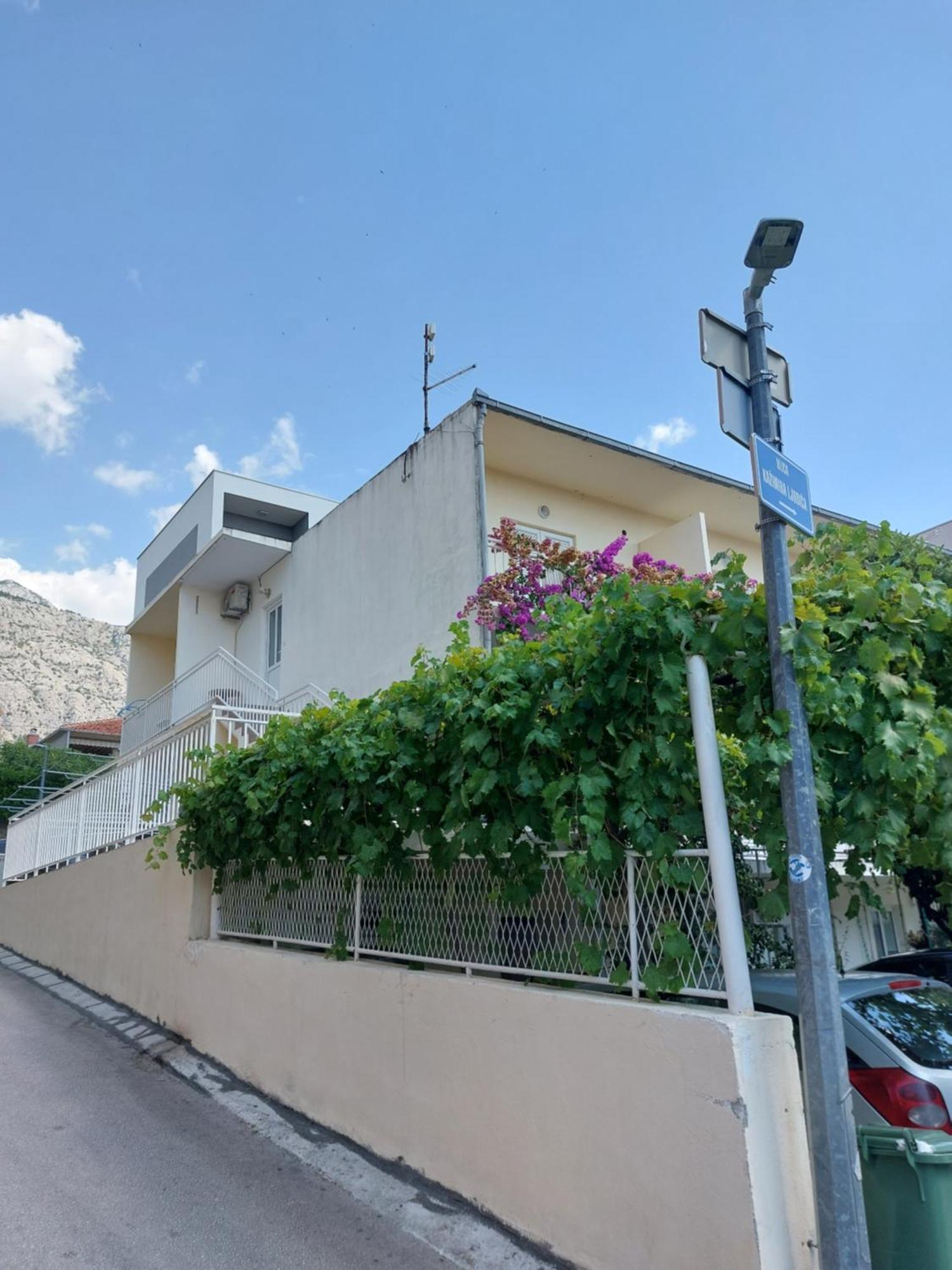Apartmani 马卡尔斯卡 外观 照片